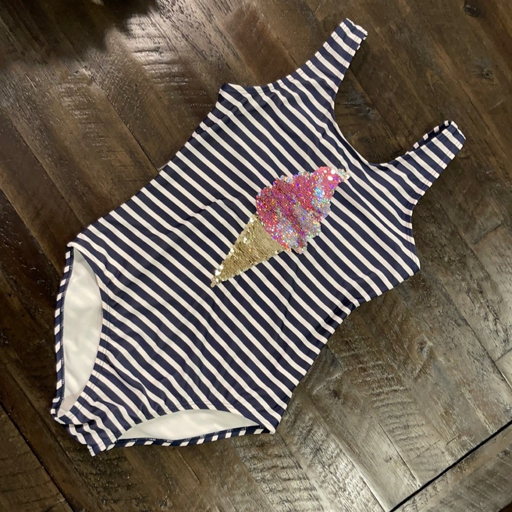 XL girls one piece swim suit
